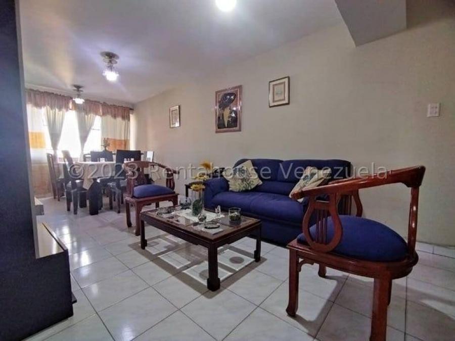 Apartamento en Venta en Girardot Maracay, Aragua