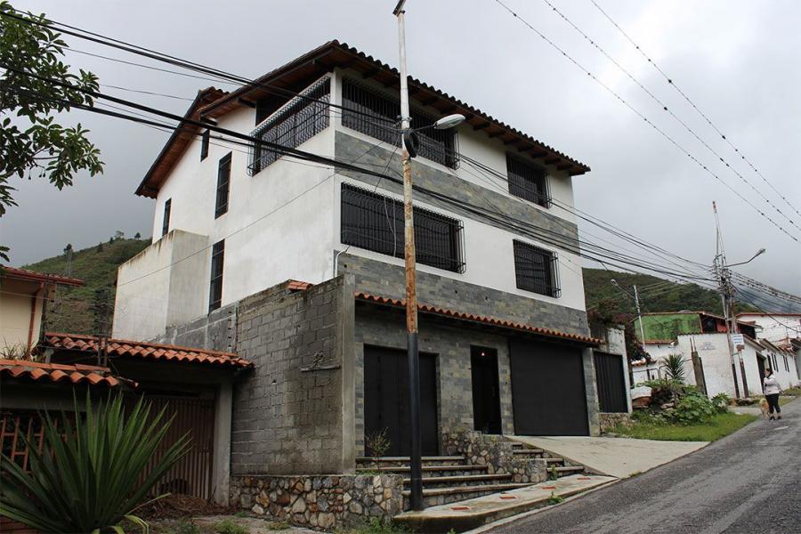 Foto Casa en Venta en Mrida, Mrida - U$D 127.500 - CAV156616 - BienesOnLine