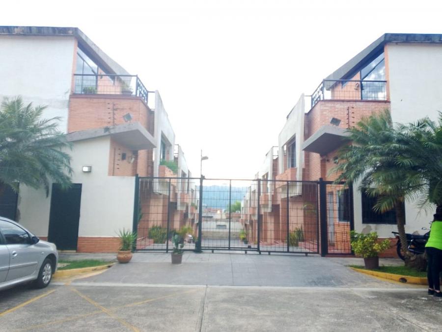 Foto Casa en Venta en Mañongo, Naguanagua, Carabobo - U$D 114.998 - CAV240119 - BienesOnLine