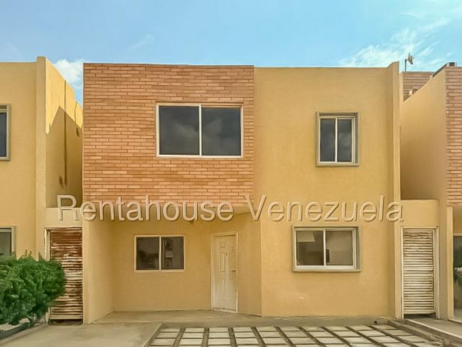 Foto Casa en Venta en Puerta Maraven, Punto Fijo, Falcón - U$D 24.999 - CAV240146 - BienesOnLine