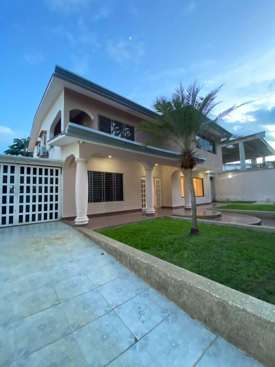 Foto Casa en Venta en Valencia, Carabobo - U$D 145.000 - CAV240252 - BienesOnLine