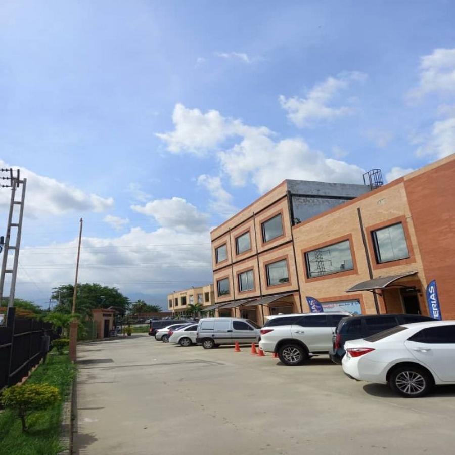 Foto Galpon en Venta en Zona Industrial Castillito, San Diego, Carabobo - U$D 340.000 - GAV239353 - BienesOnLine