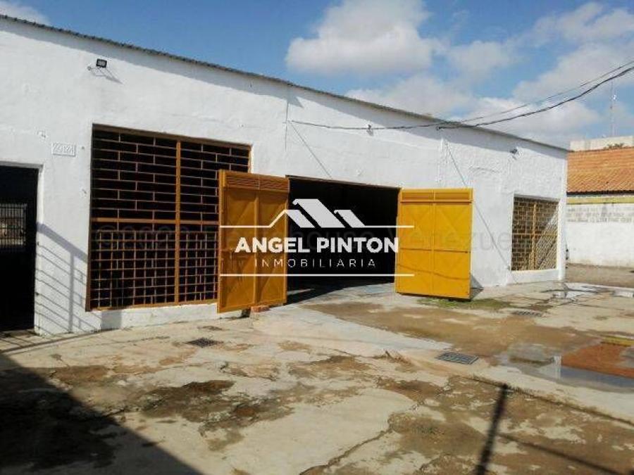 GALPÓN COMERCIAL Y TERRENO VENTA AV LA LIMPIA MARACAIBO API 6395