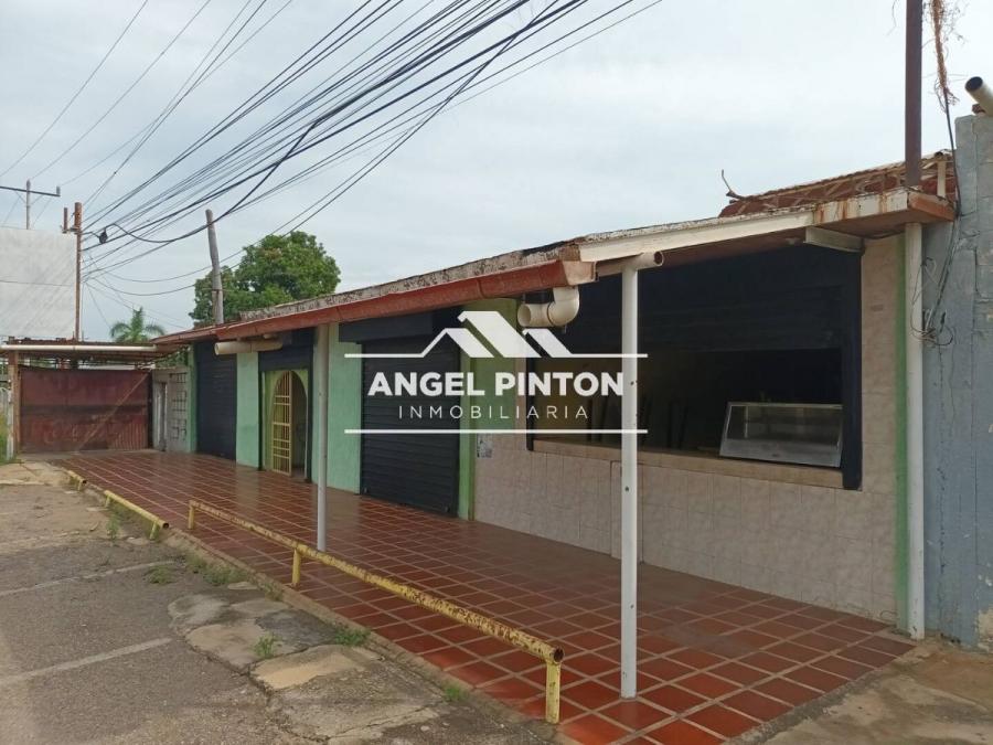 LOCAL COMERCIAL VENTA CIRCUNVALACIÓN No. 2 MARACAIBO API 11223 TR