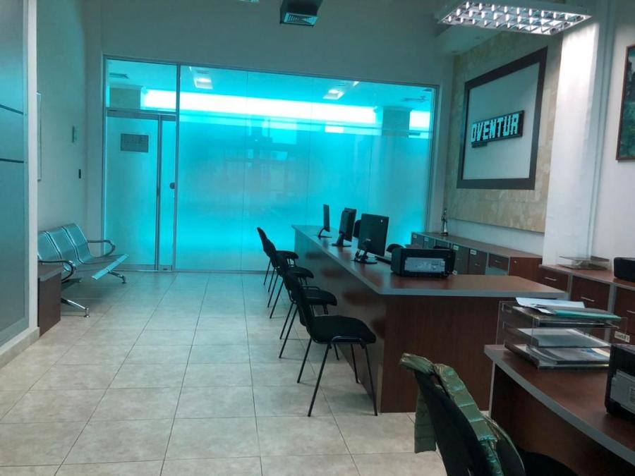 En venta Local Comercial para uso de oficina en el prestigioso C.C Atlántico, Lechería