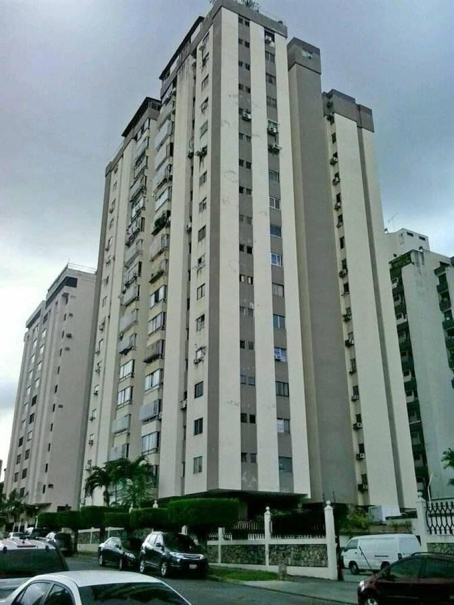 Foto Apartamento en Venta en SAN JOSE, VALLES DE CAMORUCO, Carabobo - BsF 8.500 - APV112218 - BienesOnLine