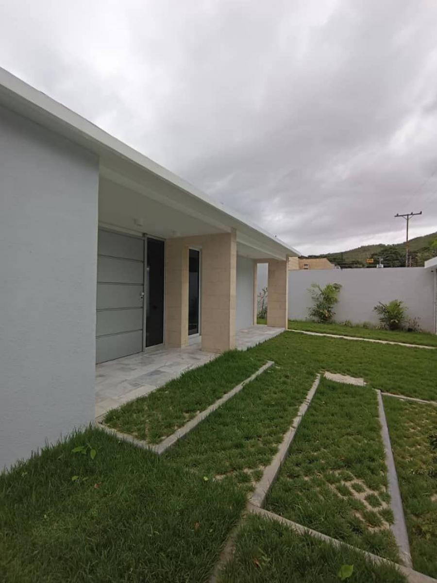 Foto Casa en Venta en Valencia, Carabobo - U$D 480.000 - CAV228361 - BienesOnLine