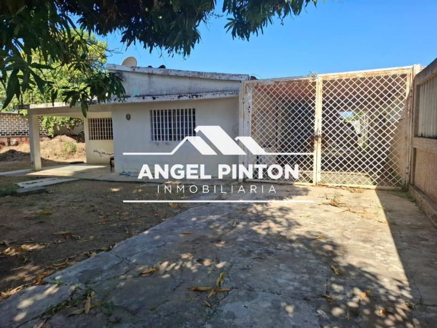 Foto Casa en Venta en Cabimas, Zulia - U$D 32.000 - CAV248157 - BienesOnLine