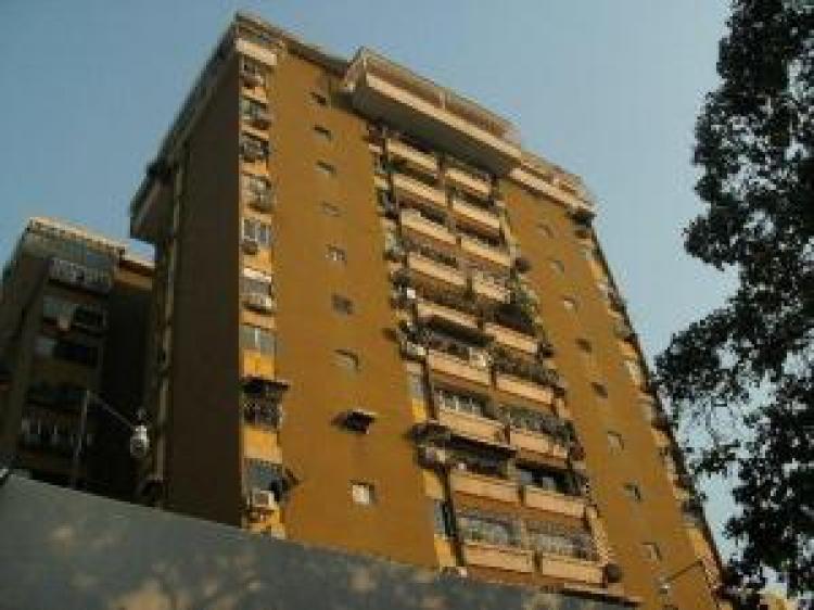 Foto Apartamento en Venta en Maracay, Aragua - BsF 850.000 - APV18320 - BienesOnLine