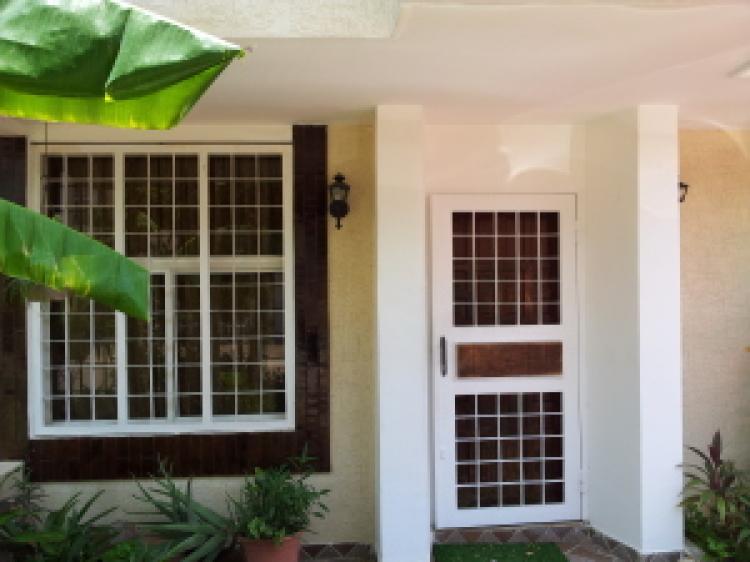 Foto Casa en Venta en Maracaibo, Zulia - BsF 1.200.000 - CAV42420 - BienesOnLine