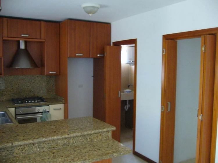 Foto Apartamento en Venta en Maracaibo, Zulia - BsF 1.600.000 - APV43434 - BienesOnLine