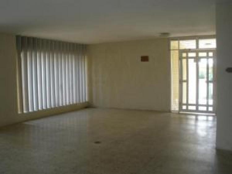 Foto Apartamento en Venta en Maracaibo, Zulia - BsF 620.000 - APV43656 - BienesOnLine