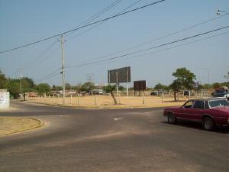 Foto Terreno en Venta en Maracaibo, Zulia - BsF 2.000.000 - TEV38560 - BienesOnLine