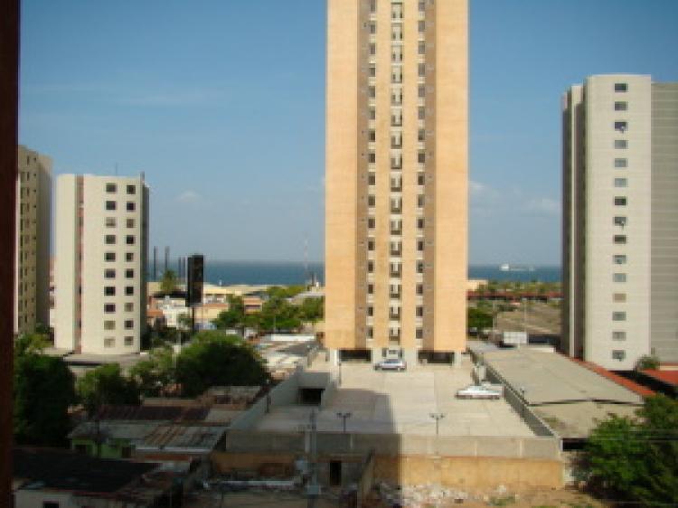 Foto Apartamento en Venta en Paraiso cod 10-8664, Maracaibo, Zulia - BsF 925.000 - APV18797 - BienesOnLine