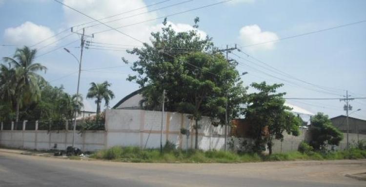 Foto Galpon en Venta en Maracaibo, Zulia - BsF 5.000.000 - GAV40380 - BienesOnLine