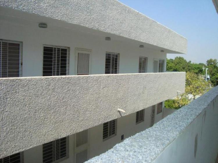 Foto Apartamento en Alquiler en Maracaibo, Zulia - BsF 4.000 - APA20758 - BienesOnLine