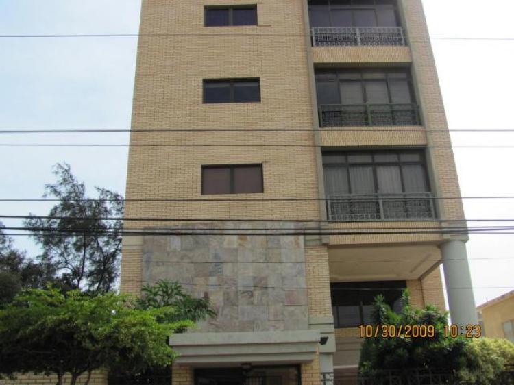 Foto Apartamento en Alquiler en Maracaibo, Zulia - BsF 6.000 - APA21705 - BienesOnLine