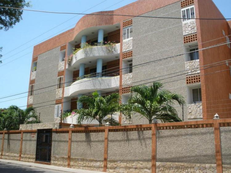 Foto Apartamento en Venta en Maracaibo, Zulia - BsF 450.000 - APV24280 - BienesOnLine