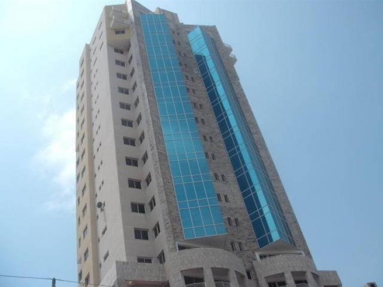 Foto Apartamento en Venta en Maracaibo, Zulia - BsF 2.300.000 - APV32981 - BienesOnLine