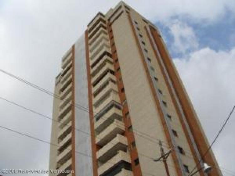 Foto Apartamento en Venta en Av. Bella Vista, Maracaibo, Zulia - BsF 1.500.000 - APV47373 - BienesOnLine