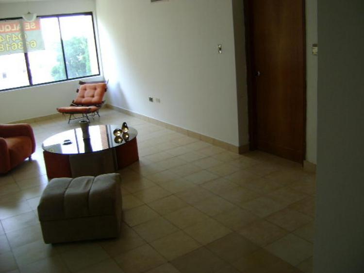 Foto Apartamento en Venta en Maracaibo, Zulia - BsF 550.000 - APV33793 - BienesOnLine