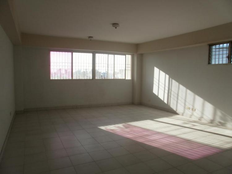 Foto Apartamento en Venta en Maracaibo, Zulia - BsF 850.000 - APV36476 - BienesOnLine