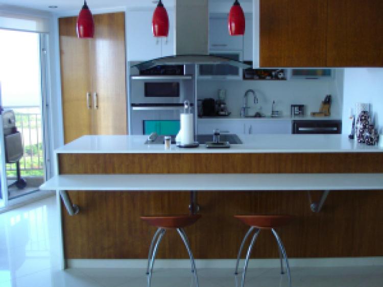 Foto Apartamento en Venta en Av. El Milagro, Maracaibo, Zulia - BsF 4.200.000 - APV46253 - BienesOnLine