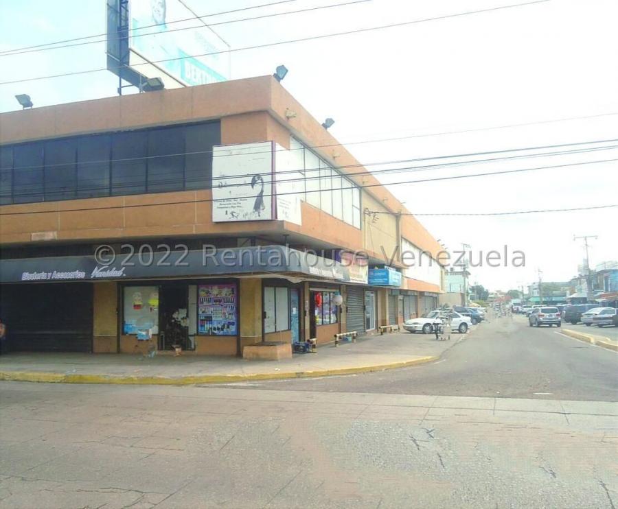 23-12338 CENTRO COMERCIAL EN VENTA LA LIMPIA(MERCADO (PEREFERICO)KAREM BWENAL