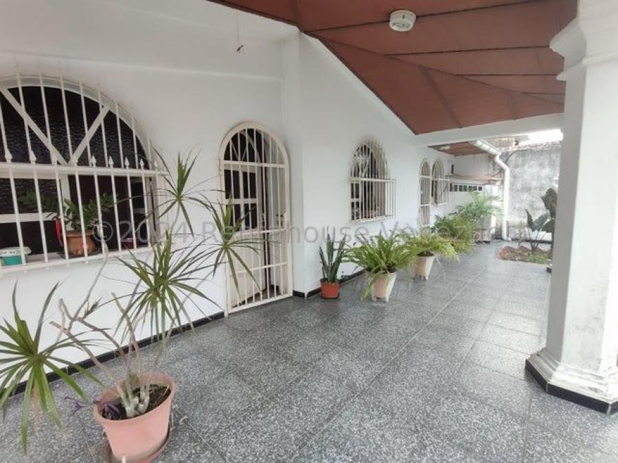 Foto Casa en Venta en Maracay, Aragua - U$D 25.000 - CAV236815 - BienesOnLine