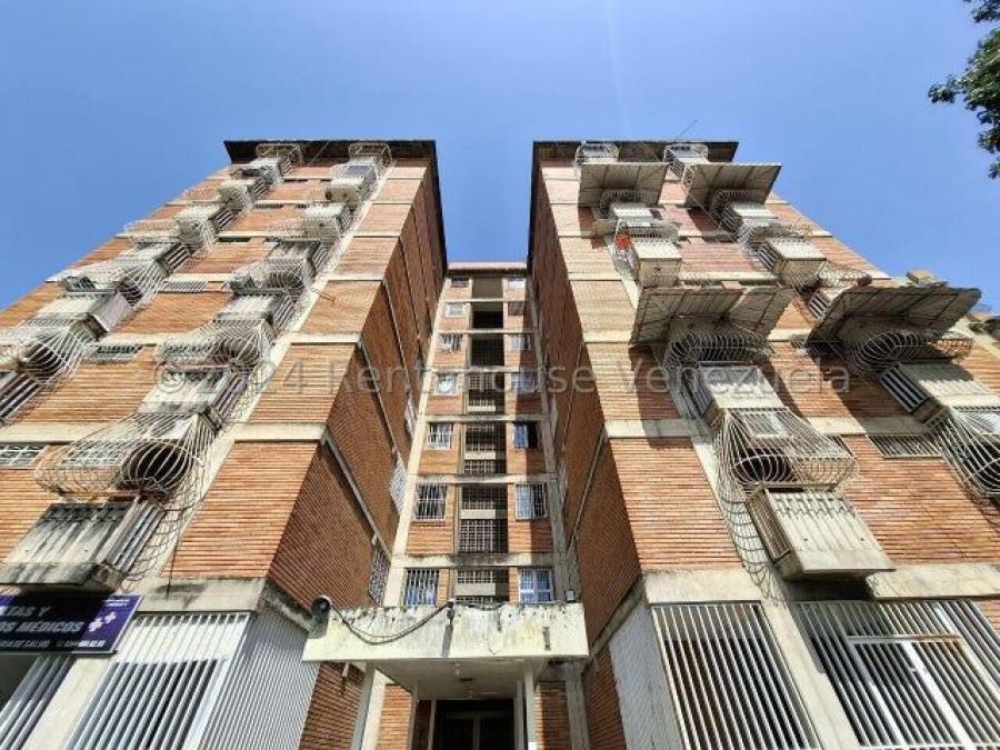 A la venta confortable y amplio apartamento en Turmero