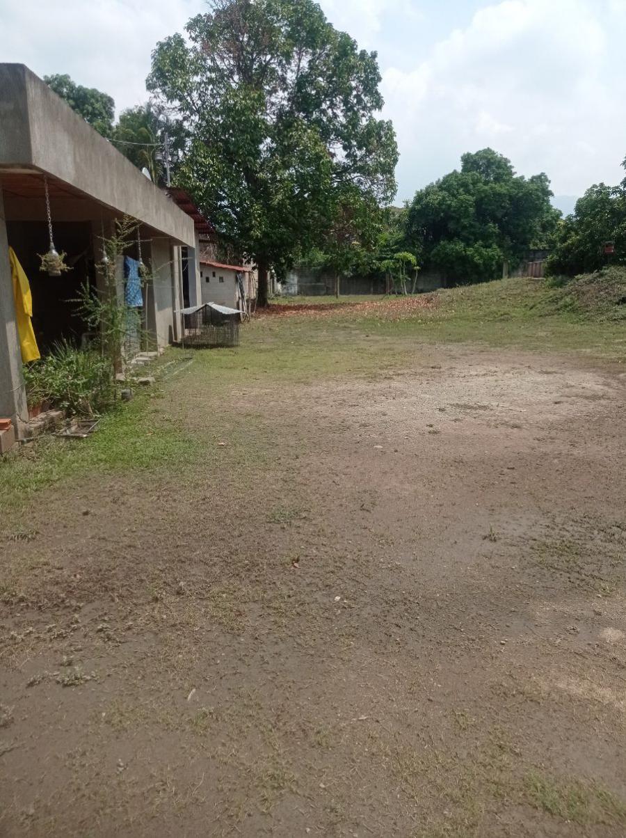 CASA CON TERRENO 2431MTS2  SAN DIEGO SECTOR LA LEONERA CERCA DE LA COCADA