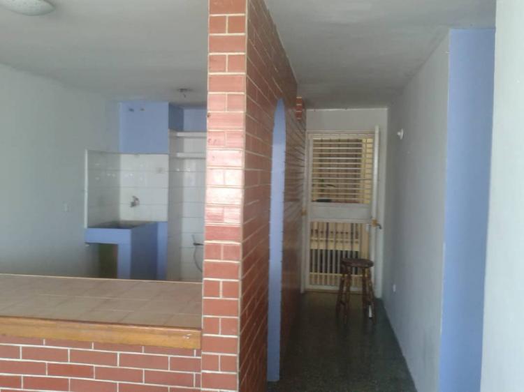 Foto Apartamento en Alquiler en VALLE DE ORO, FLOR AMARILLO, Carabobo - BsF 3.000 - APA107631 - BienesOnLine