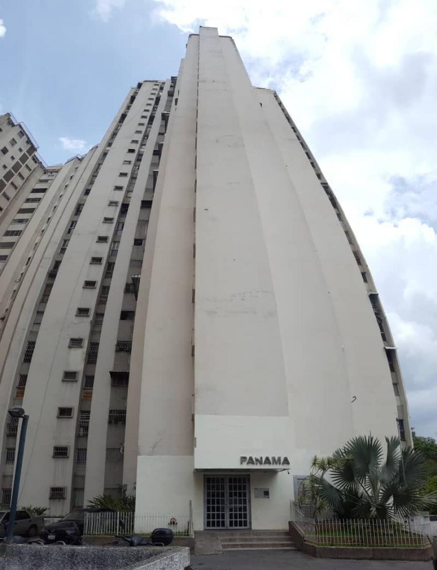 Foto Habitacion en Alquiler en Chacaito, Caracas, Distrito Federal - U$D 190 - A236716 - BienesOnLine