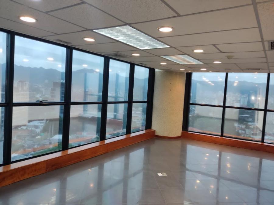 Foto Oficina en Alquiler en La Via, Valencia, Carabobo - U$D 1.500 - OFA234974 - BienesOnLine