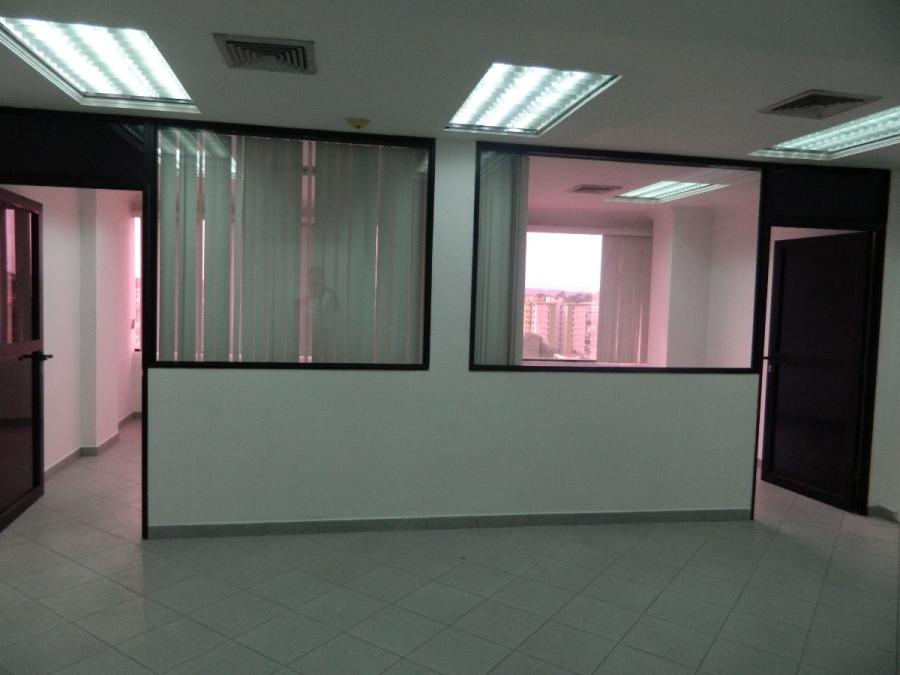 Foto Oficina en Alquiler en SANTA ROSA, Barquisimeto, Lara - U$D 300 - OFA237881 - BienesOnLine