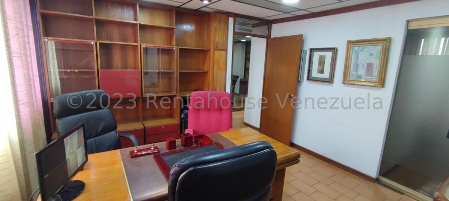 Foto Oficina en Alquiler en CCCT, Caracas, Distrito Federal - U$D 900 - OFA228073 - BienesOnLine