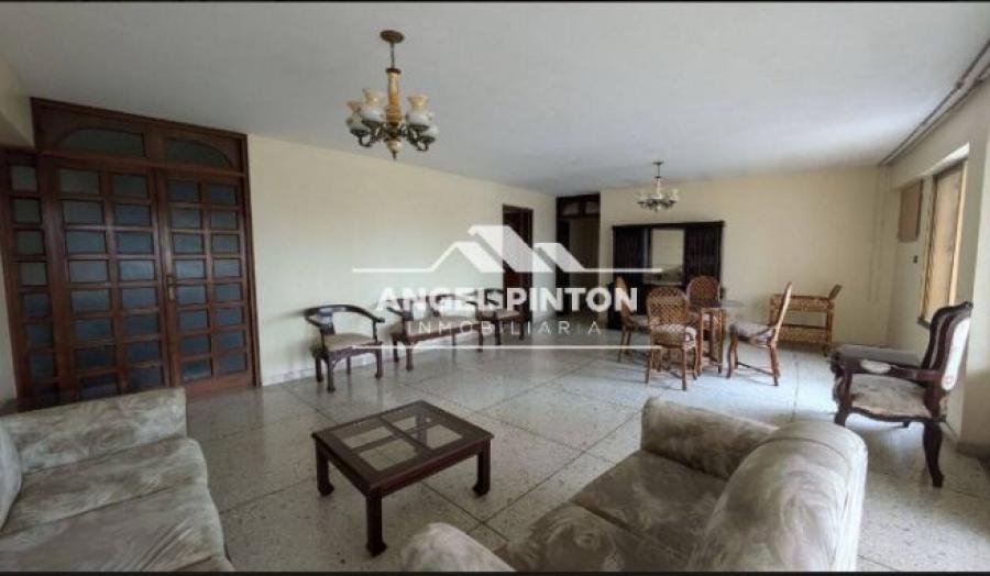 APARTAMENTO ALQUILER AV 5 DE JULIO MARACAIBO API 6224