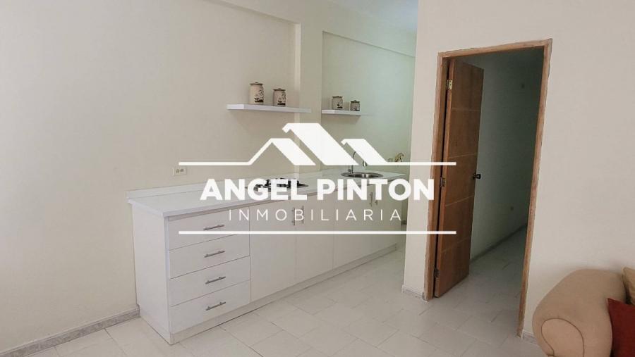 APARTAMENTO ALQUILER IRAMA MARACAIBO API 6723