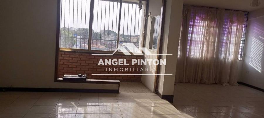 Foto Apartamento en Alquiler en Maracaibo, Zulia - U$D 200 - APA205774 - BienesOnLine
