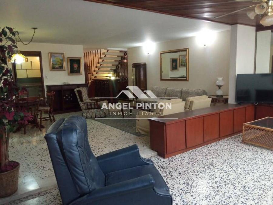 Foto Apartamento en Alquiler en Maracaibo, Zulia - U$D 300 - APA196228 - BienesOnLine