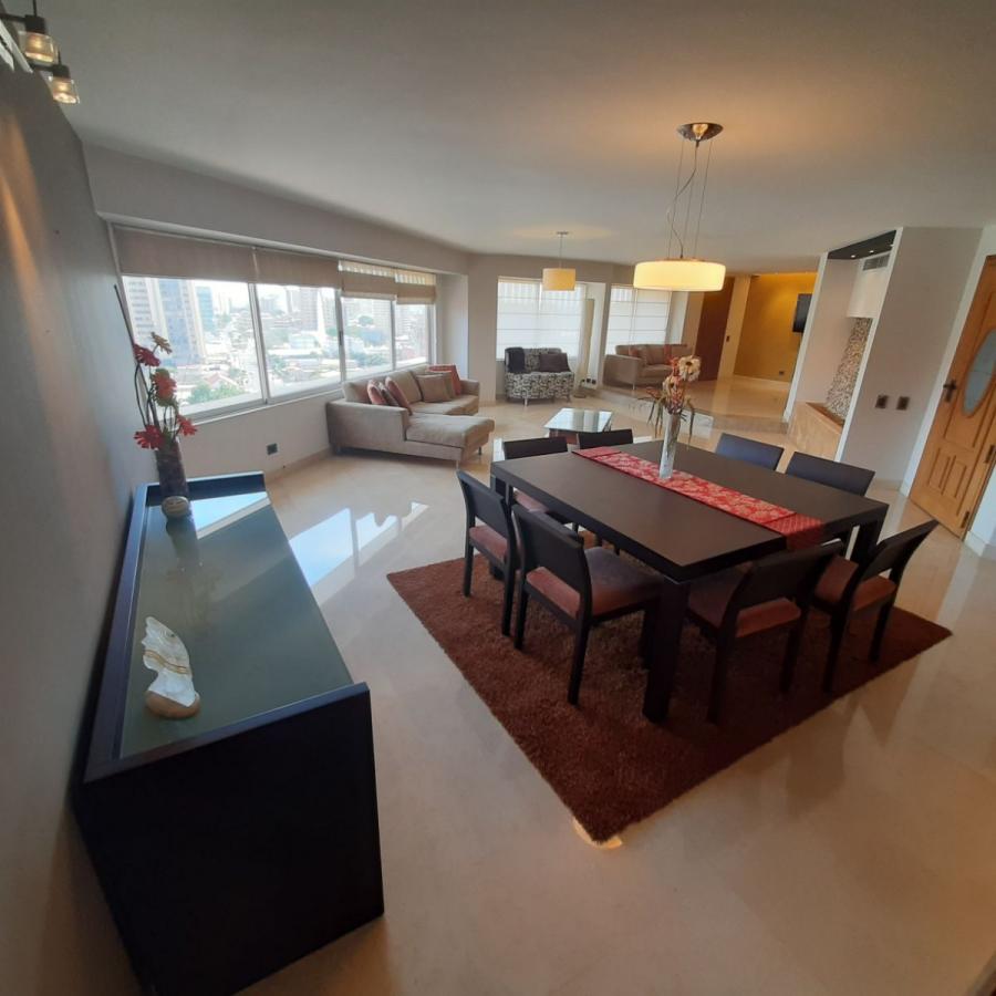 Foto Apartamento en Venta en Maracaibo, Maracaibo, Zulia - U$D 160.000 - APV144553 - BienesOnLine