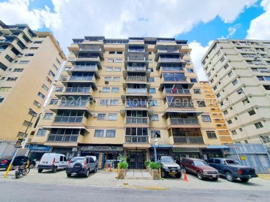 Foto Apartamento en Alquiler en Municipio Libertador, Santa Monica, Distrito Federal - U$D 500 - APA232733 - BienesOnLine