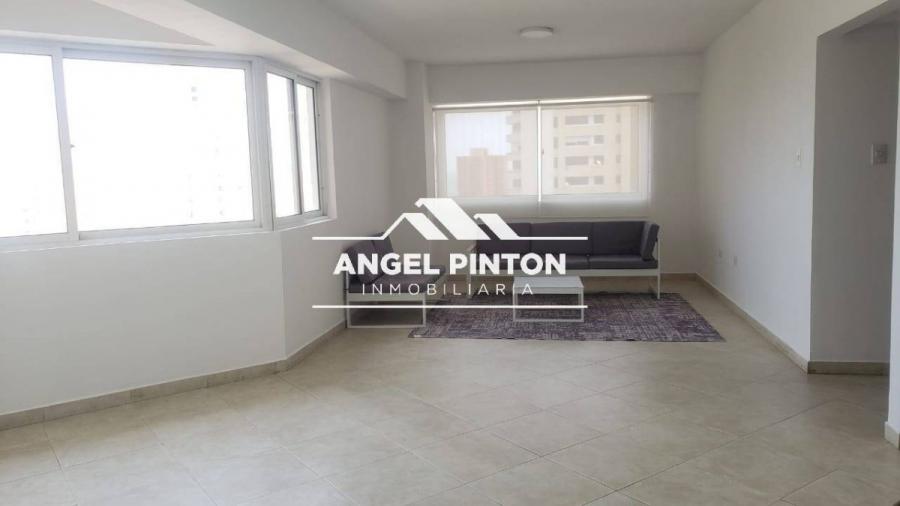 Foto Apartamento en Alquiler en Maracaibo, Zulia - U$D 600 - APA247206 - BienesOnLine