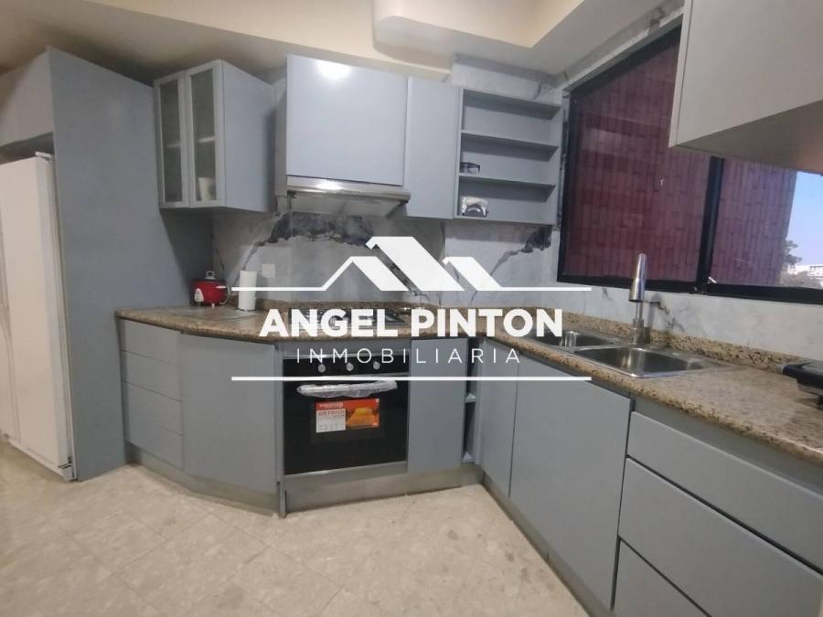 Foto Apartamento en Alquiler en Maracaibo, Zulia - U$D 480 - APA248324 - BienesOnLine