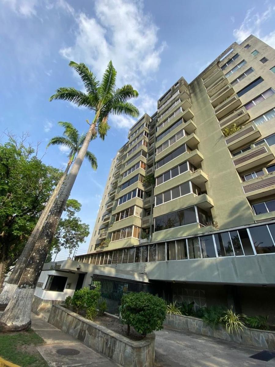 Foto Apartamento en Alquiler en Valencia, Res Isla Verde - La Via., Carabobo - U$D 600 - APA225627 - BienesOnLine