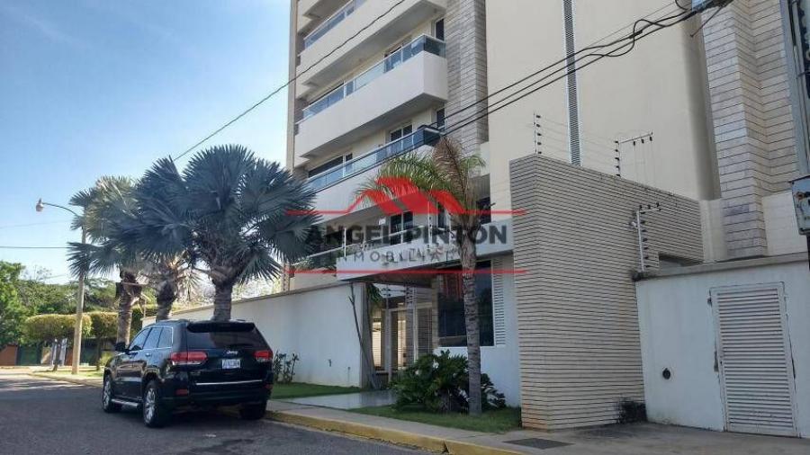 Foto Apartamento en Alquiler en Maracaibo, Zulia - U$D 900 - APA185745 - BienesOnLine