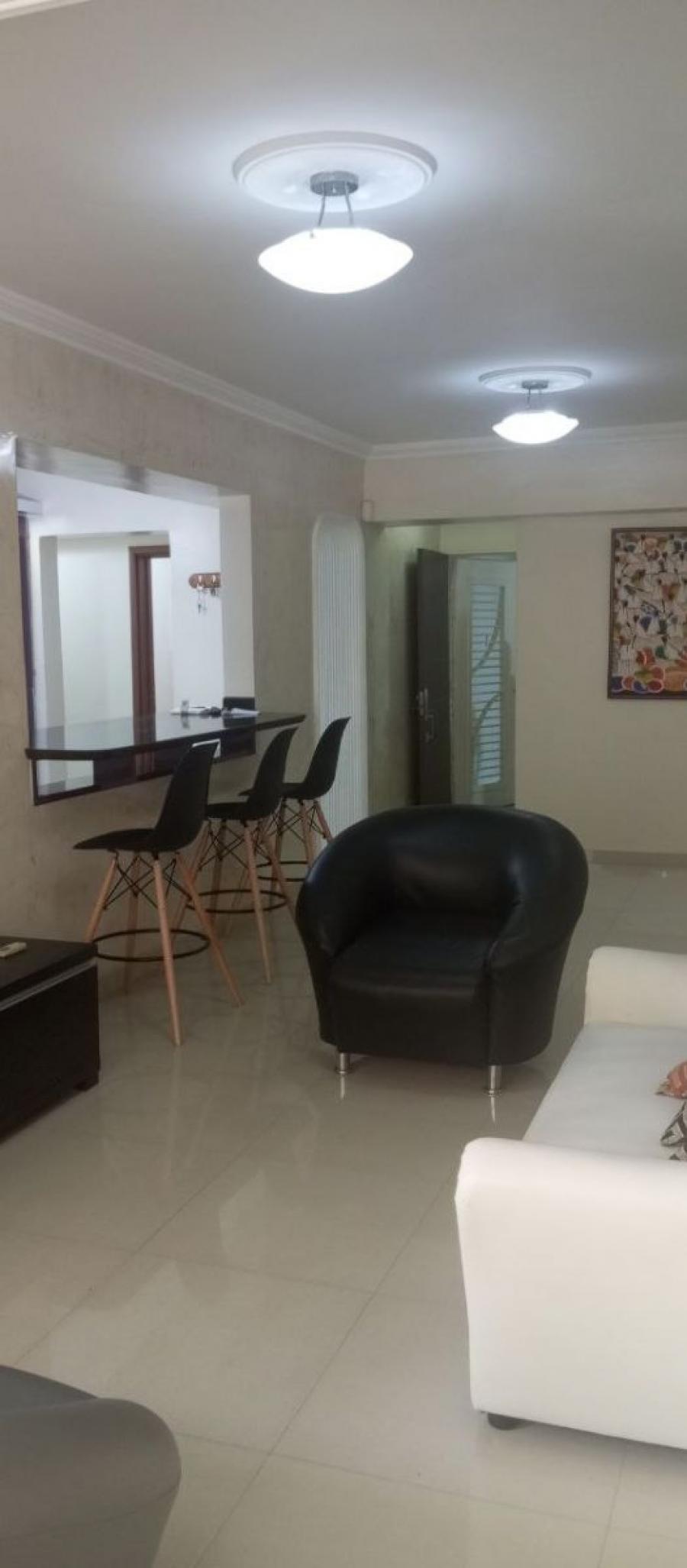 Foto Apartamento en Alquiler en VALENCIA, Valencia, Carabobo - U$D 500 - APA238403 - BienesOnLine