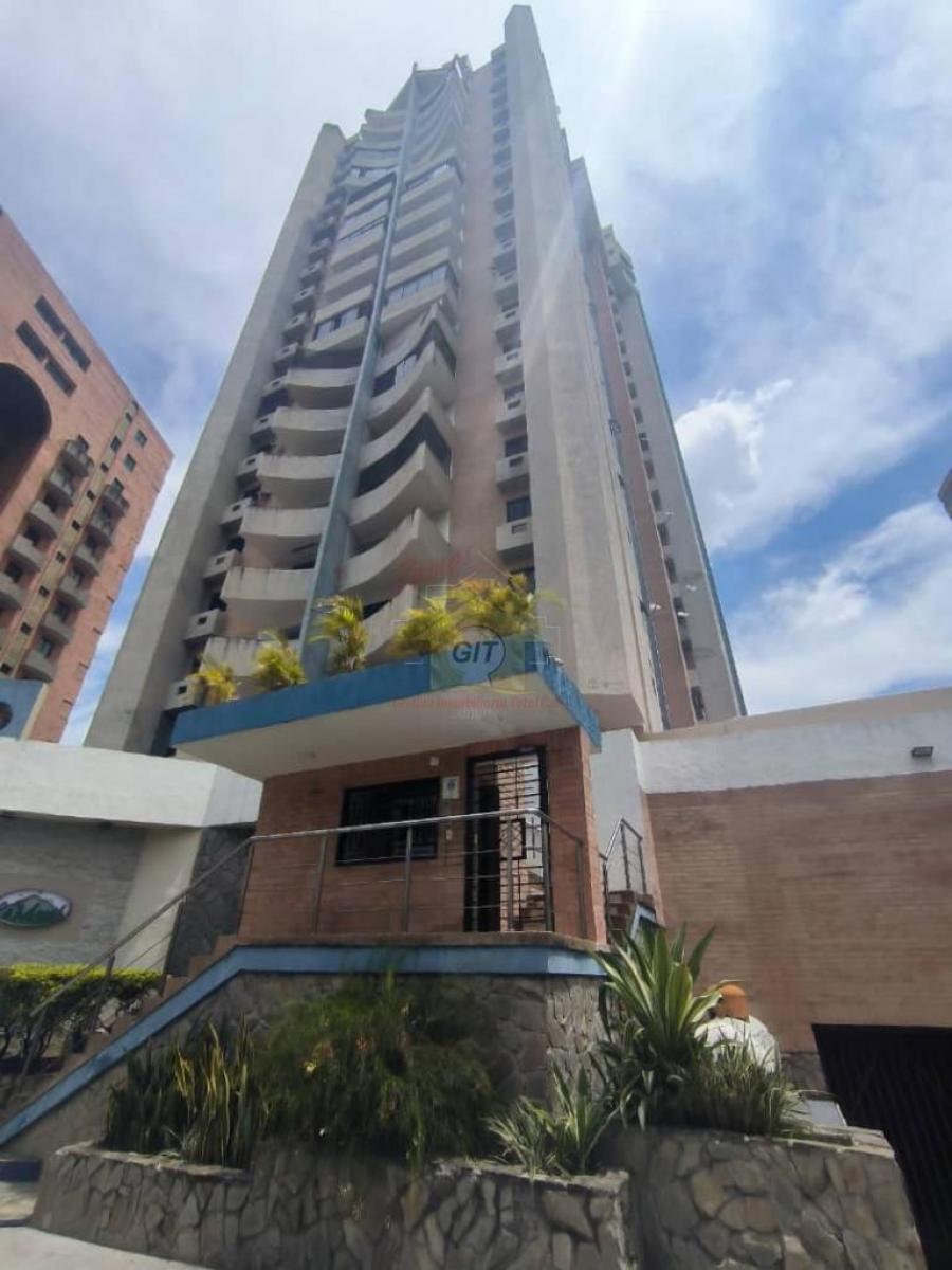 Foto Apartamento en Alquiler en Valencia, Carabobo - U$D 390 - APA238740 - BienesOnLine