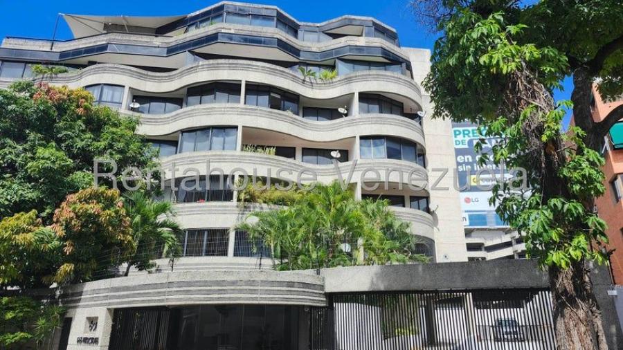 Apartamento en Alquiler Los Naranjos de las Mercedes # 25-13748 G. 04143054662 - 04143247646