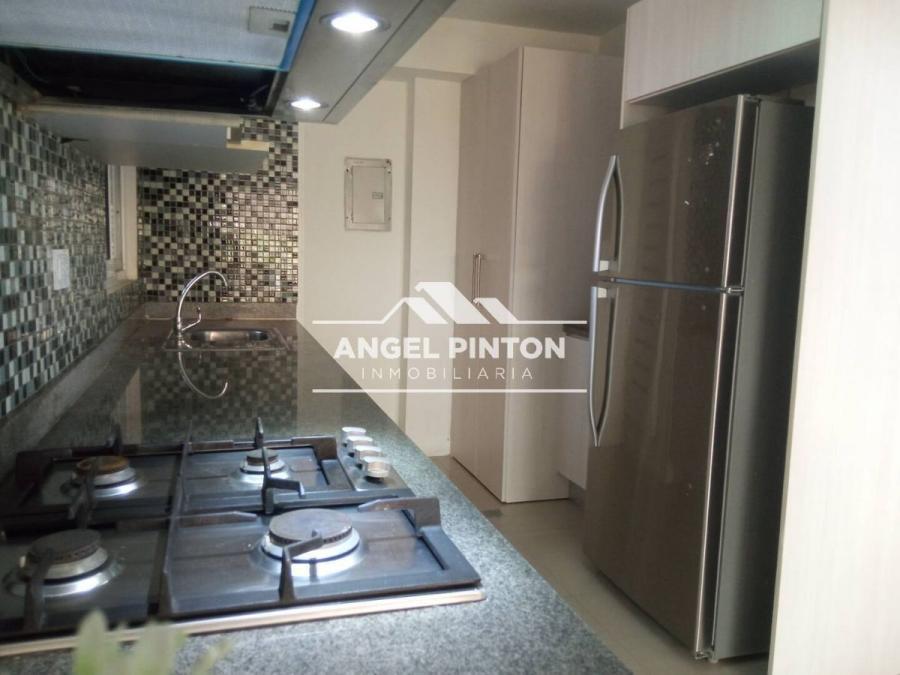 Foto Apartamento en Alquiler en Maracaibo, Zulia - U$D 420 - APA241401 - BienesOnLine